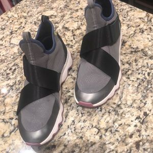 Sorel tennis shoes slightly worn